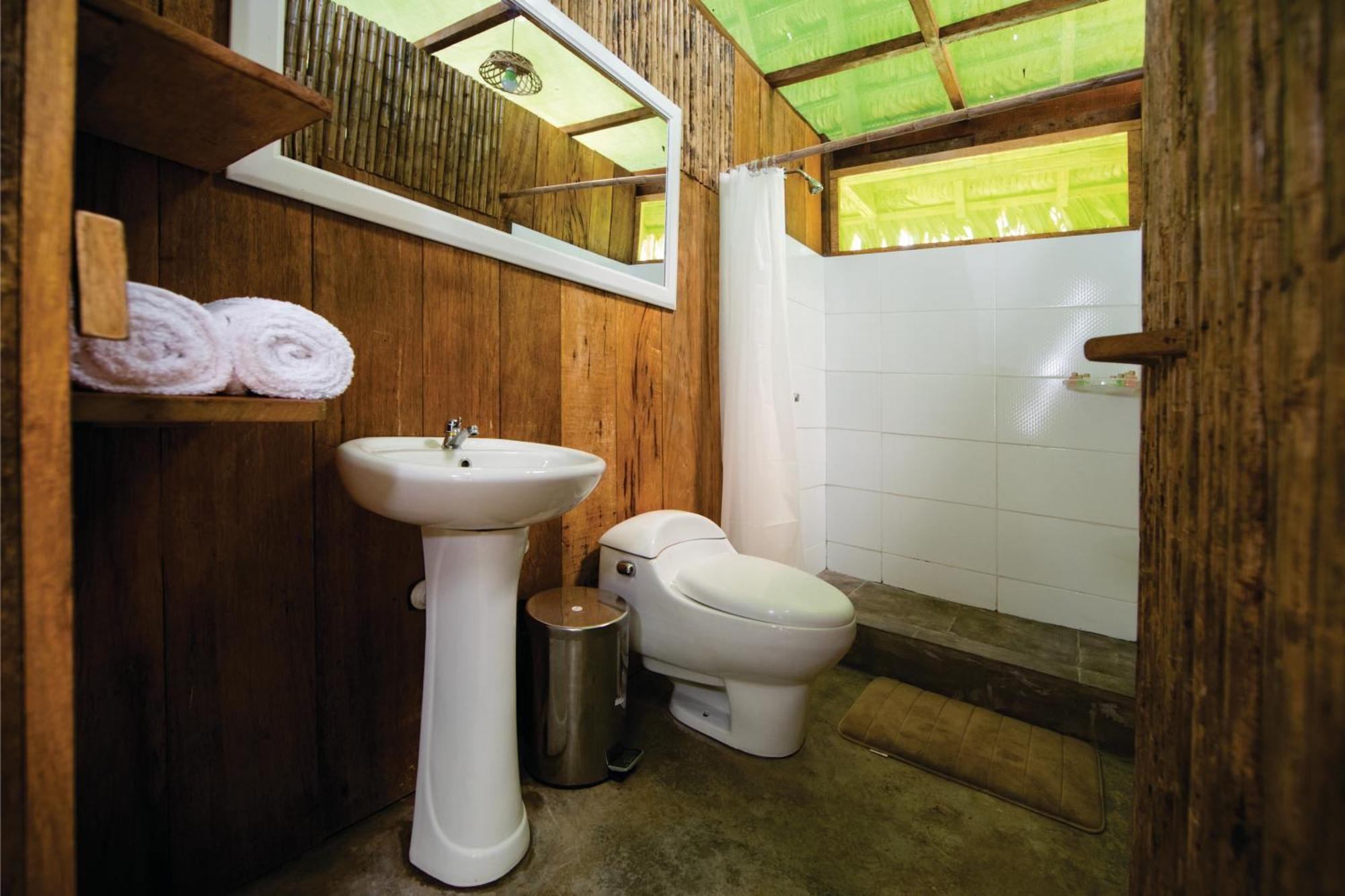 Aemak Iquitos Ecolodge Santa Clara Phòng bức ảnh